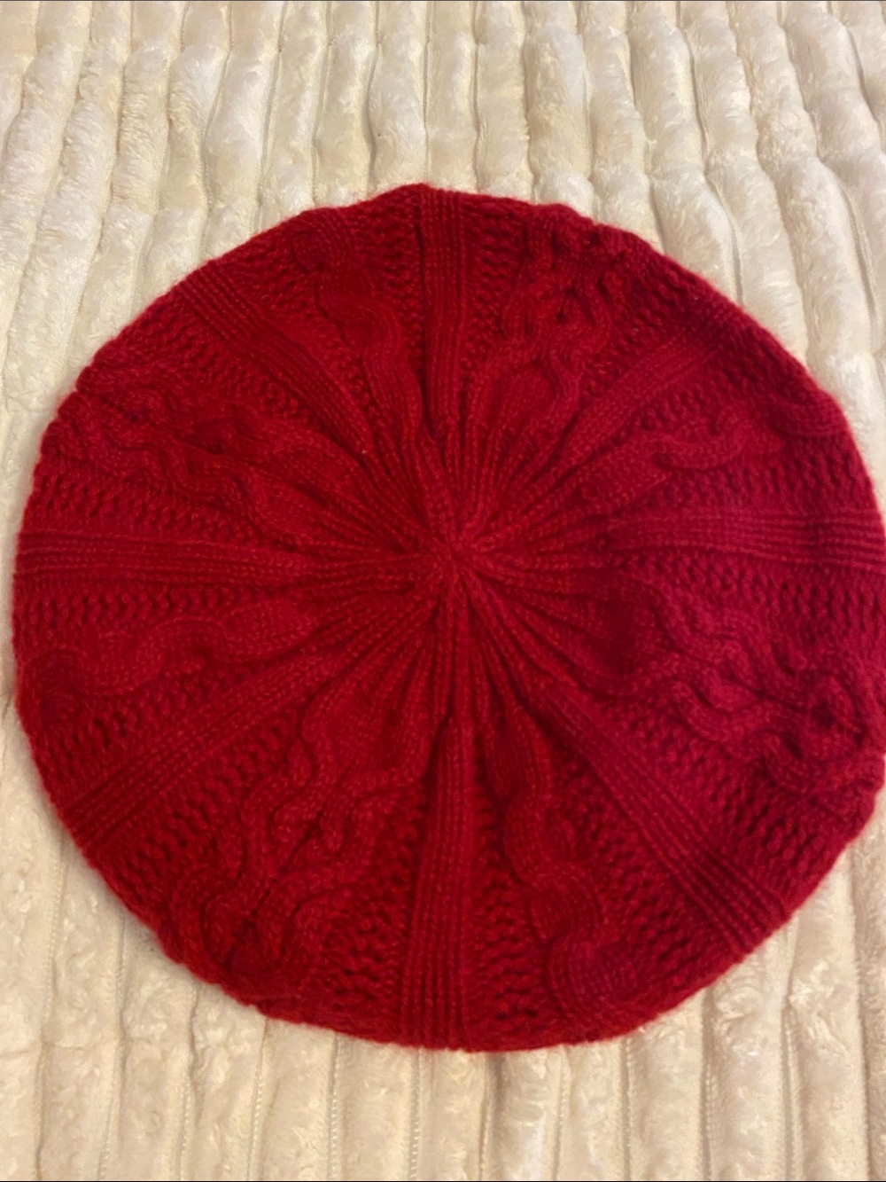 Lord & Taylor Cashmere Knit Hat in Deep Red